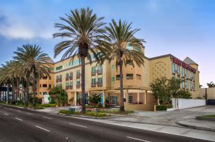 Desert Palms Hotel Anaheim Bagian luar foto